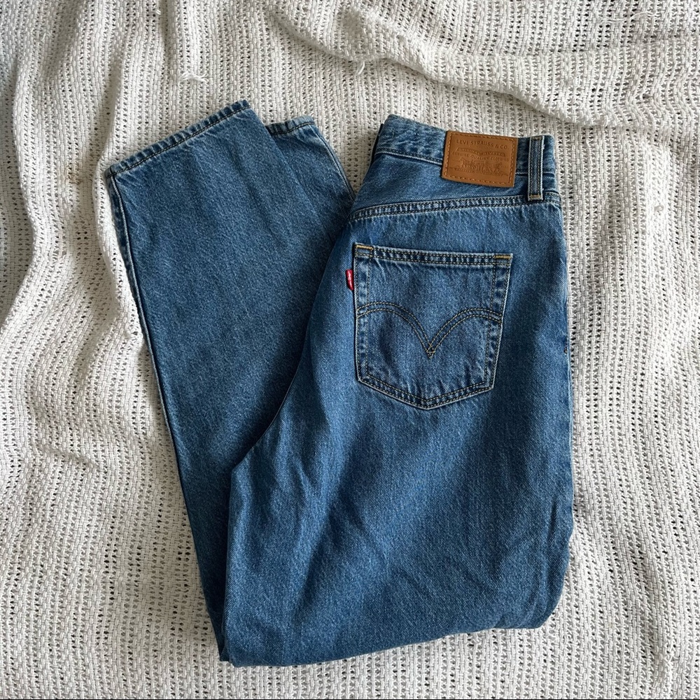 Levi’s High Loose Taper 28